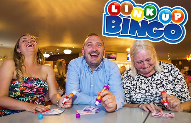 Beautiful Cosy 2-bed Caravan in Clacton-on-sea - Photo 13