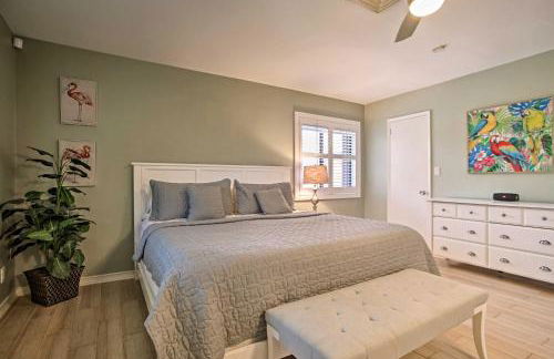 2 Mi to Beach! Oakland Park Home with Outdoor Oasis - Photo 15