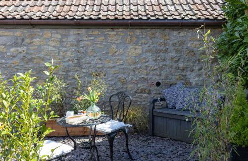 Apothecary Cottage - Pet Friendly Wedmore Couples Cottage - Free WiFi - Free Parking - Foto 19
