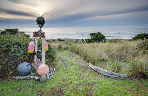 Oceanfront Home in Port Orford The Lighthouse - Foto 26