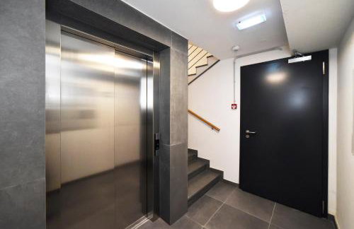 Ophelia - Spacious 2-Bedroom Apartment with Parking & Balcony - Foto 23