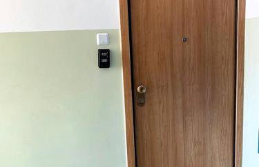 Split apartment - 5 min by car to the beach & city center - free public parking - Foto 36