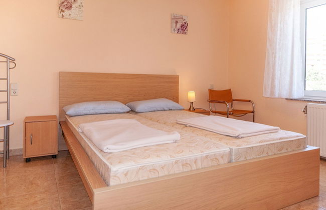 Holiday Home With Private Pool in Sant Pere Pescador - Foto 18