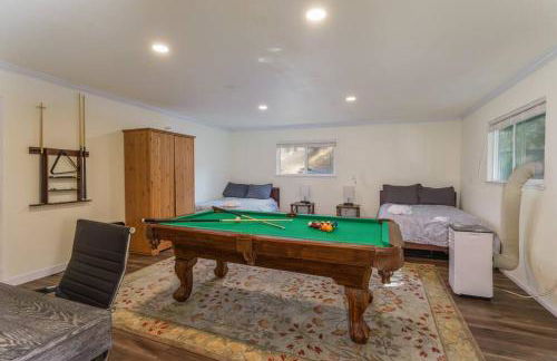 Acorn House - Charming house in green heaven with pool table with lovely backyard - Foto 29