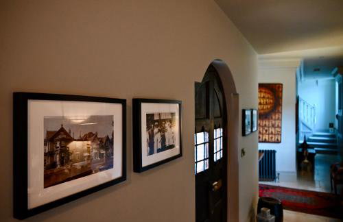 Higginson House - Photo 12