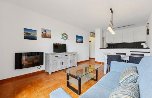 Apartamento con Piscina y Terraza cerca del Mar - Foto 10