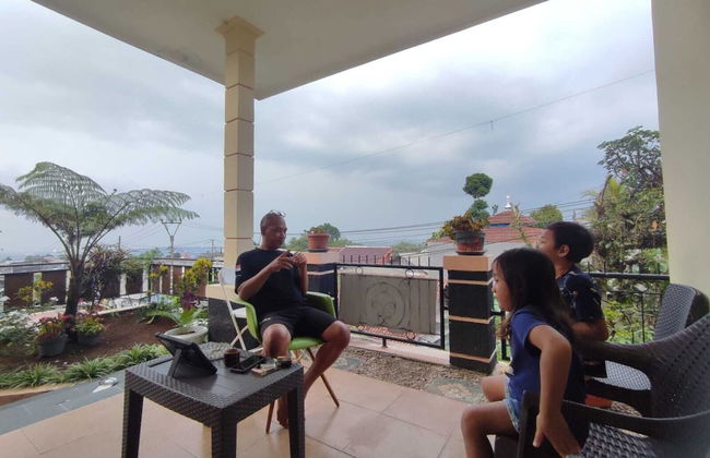 Griya Suminar Bogor - Foto 18