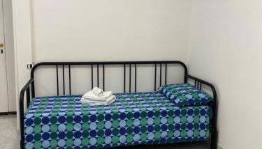 Elena House - Photo 4