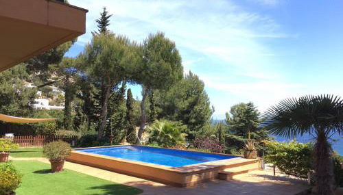 VILLA LA CALA with swimming pool & sea view, 10 min walk from the sea - Photo 4