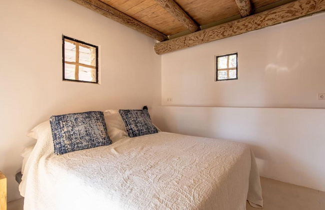 Traditional Villa With Garden - Photo 5