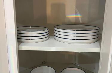 King Bed - Hot Tub, 3 Queens, Home away from home - Foto 12