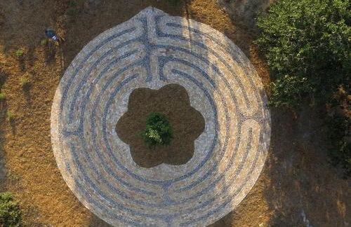 Romantic Cottage Rental on a Beautiful Farm in the Countryside near Austin, Texas - Photo 24