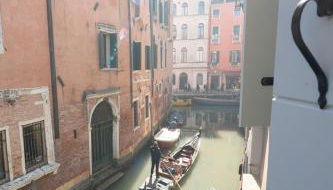 Apartments in San Marco with Canal View by Wonderful Italy - Foto 2