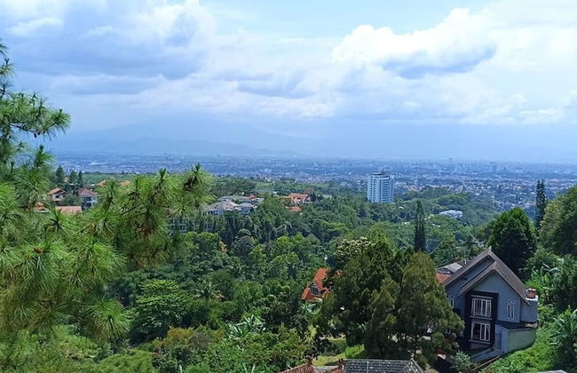 De Bukit Dago Villa by HouseinBandung - Photo 27