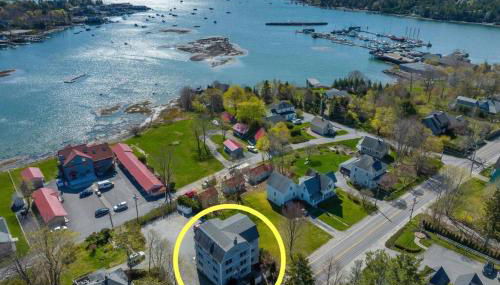 2BR Condo with Ocean Views in Downtown SW Harbor "Seaglass" - Foto 3