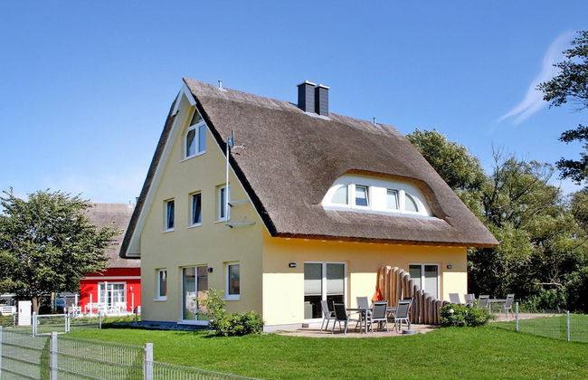 Holiday Home in Vieregge With sea Beach - Foto 1