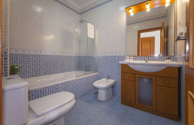 B41 - Windmill Modern with Pool - Foto 17