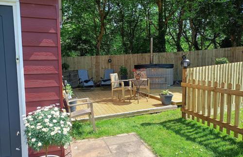 Idyllic with Stream - Hot Tub - Pet ok- Walk 2 Pub - Foto 3