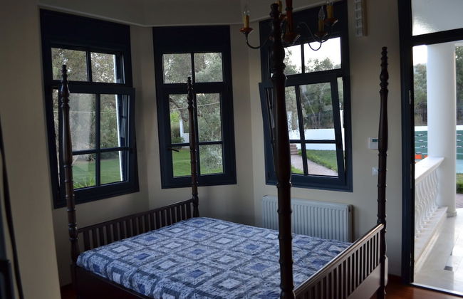 Mikamas Villa - Photo 48