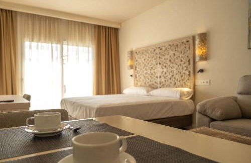 Aljarafe Suites by QHotels - Photo 11