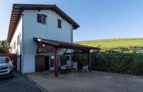 Bel appartement avec terrasse jardin vue montagne - Foto 19