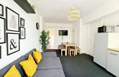 Spacious Apt for 9 in great location - Foto 1