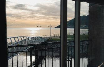 Newcastle Seafront Apartment with Wifi and Parking - Foto 8