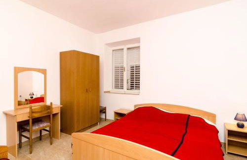 Guest House Kiko - Apartment with Balcony A5 - Photo 6