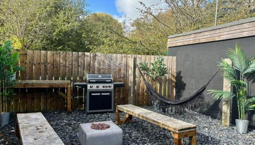 The Pinewood Cabin With Firepit & BBQ - Foto 1