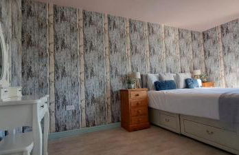 Sizeable 4 bed property on Huntingdon Ring road - Foto 24