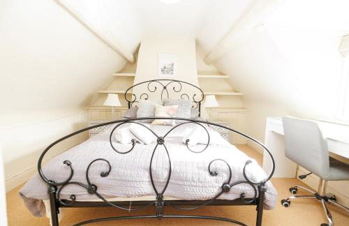 Jackdaw Cottage-Beautiful Cottage, Town Centre - Photo 23