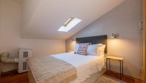 Contemporary Apartment Chiado - Photo 5