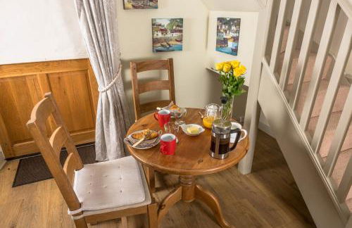 The Dovecote, Stoke Farthing Courtyard - Foto 9