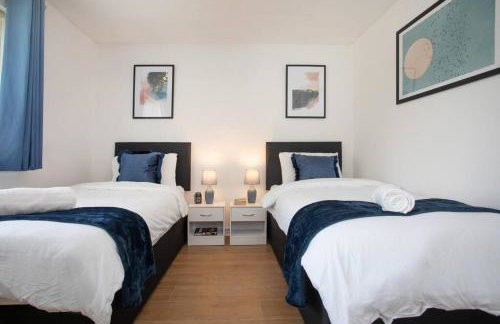 Rawmarsh House, Rotherham for contractors & Families, off-road parking, high speed wifi - Foto 22