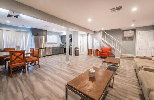 Luxury Living Just Steps from the Strip - Foto 4