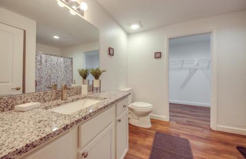 LaBelle Apartment, Close to Parks! - Photo 13