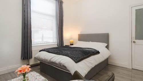 Modern 3-Bedroom Home in-Steps from Crown Point - Foto 3