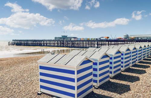 The Challoners - Photo 40