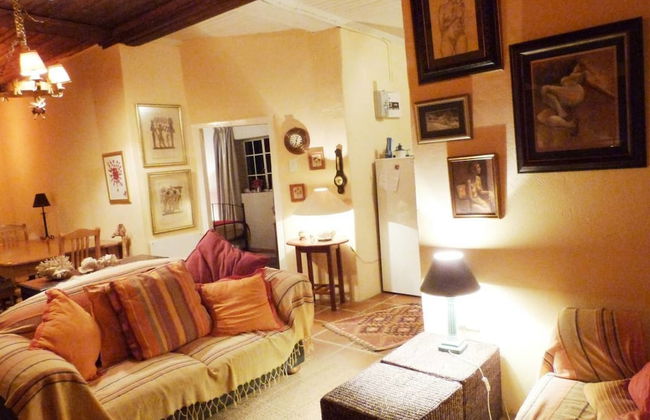 Cosy 6 Person Cottage With Mountain View - Photo 4