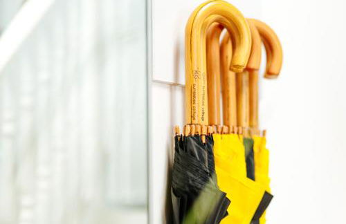 Bumblebee checkout 2pm Frome Longleat Aqua Sana Bath 5 people PRIVACY - Foto 55