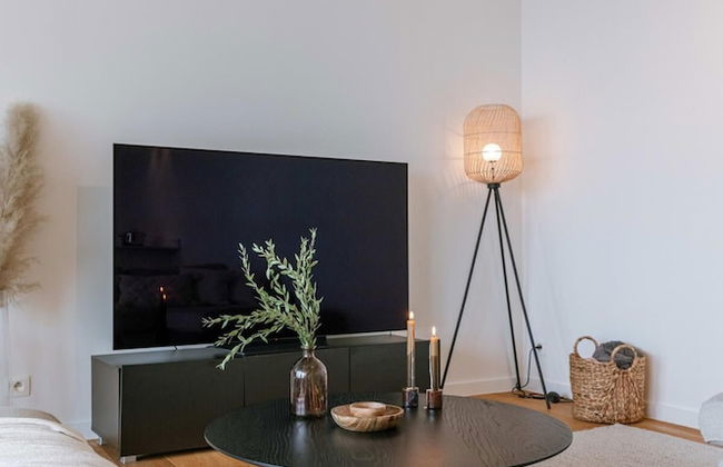 Apartment With Beautiful View of Antwerp - Photo 10