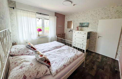 Ferienwohnung Wiesenzauber - Ruhige Lage am Stadtrand von Leer & Nähe Papenburg - Photo 3