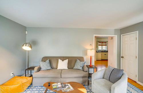 Walk to Dining Downtown Lenox Guest House! - Foto 7