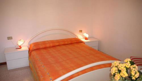 Terraced House 700mt From the sea - Photo 5