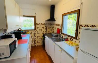 Exclusiva casa con vistas despejadas al mar y piscina privada - Foto 18