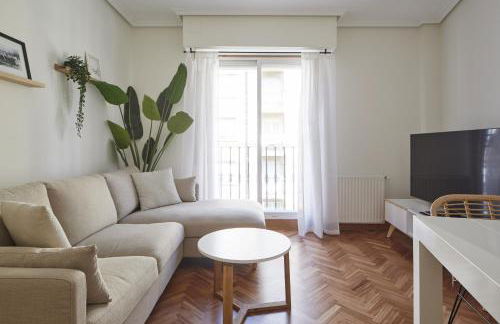 Always Easy I Cristina Enea - Foto 3