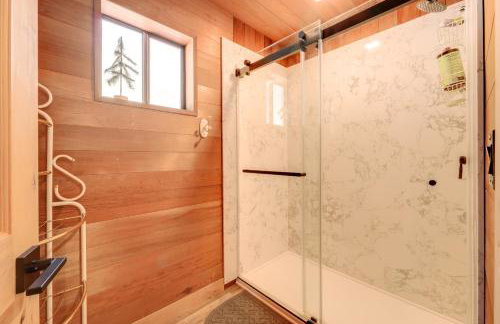 Ski, Hike and Fish Cabin with Deck in Soda Springs! - Foto 15