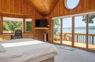 Lake house w/ indr pool and jacuzzi - Foto 12