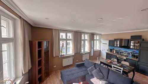 Altstadt Apartment Zittau - stilvolle familienfreundliche Ferienwohnung 78qm am Zittauer Museum und Zittauer Gebirge im Herzen der Oberlausitz mit eigenem Parkplatz ideal zum Wandern im Dreiländereck - Foto 3, minibar