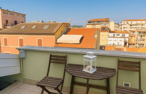 Shabby House -Casa indipendente su 3 Livelli nel cuore di San Benedetto del tronto - Foto 8